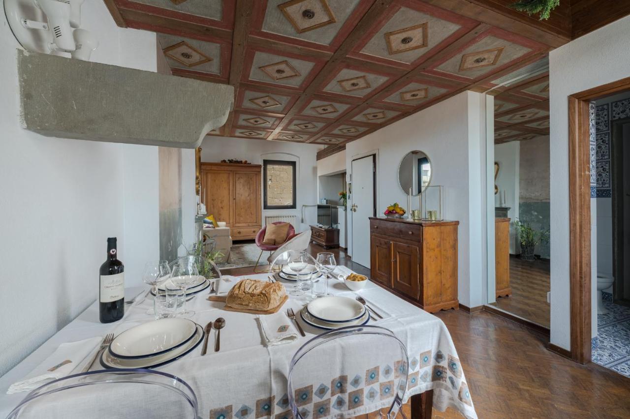 Florence Charming Apartments: Historic Attic in City Center Exterior photo